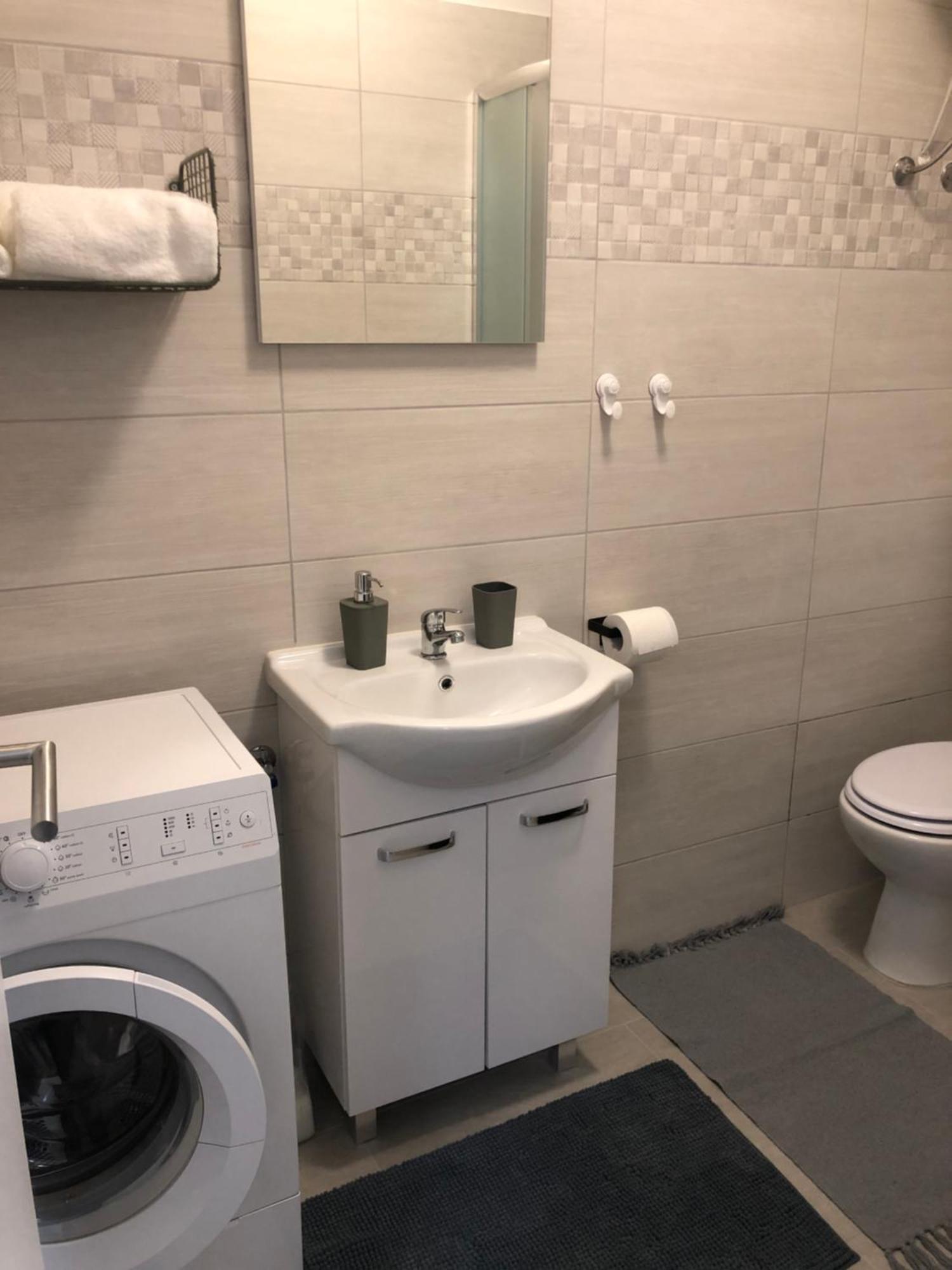 Studio Stipe- With Free Parking, Self Check-In 0-24 Загреб Екстериор снимка