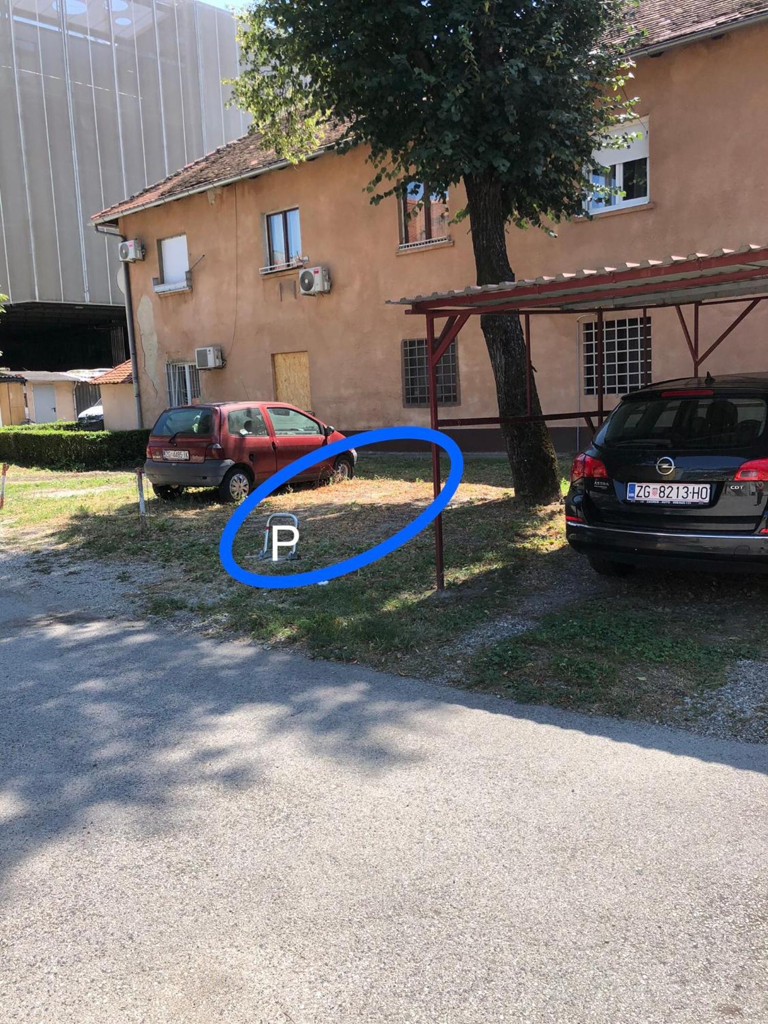 Studio Stipe- With Free Parking, Self Check-In 0-24 Загреб Екстериор снимка