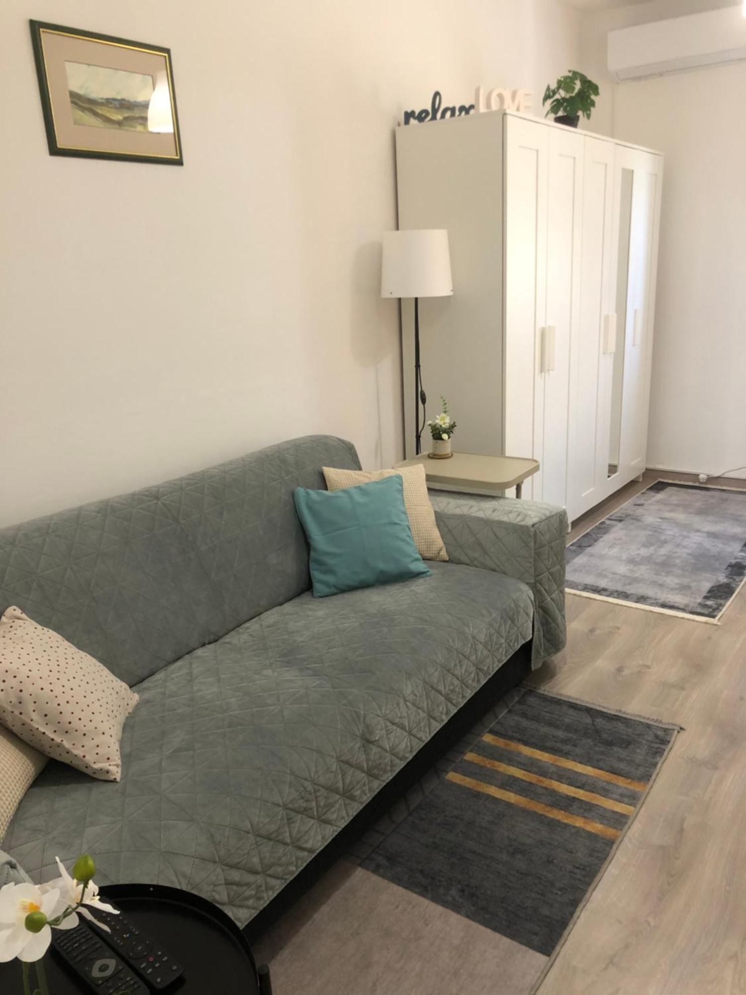 Studio Stipe- With Free Parking, Self Check-In 0-24 Загреб Екстериор снимка