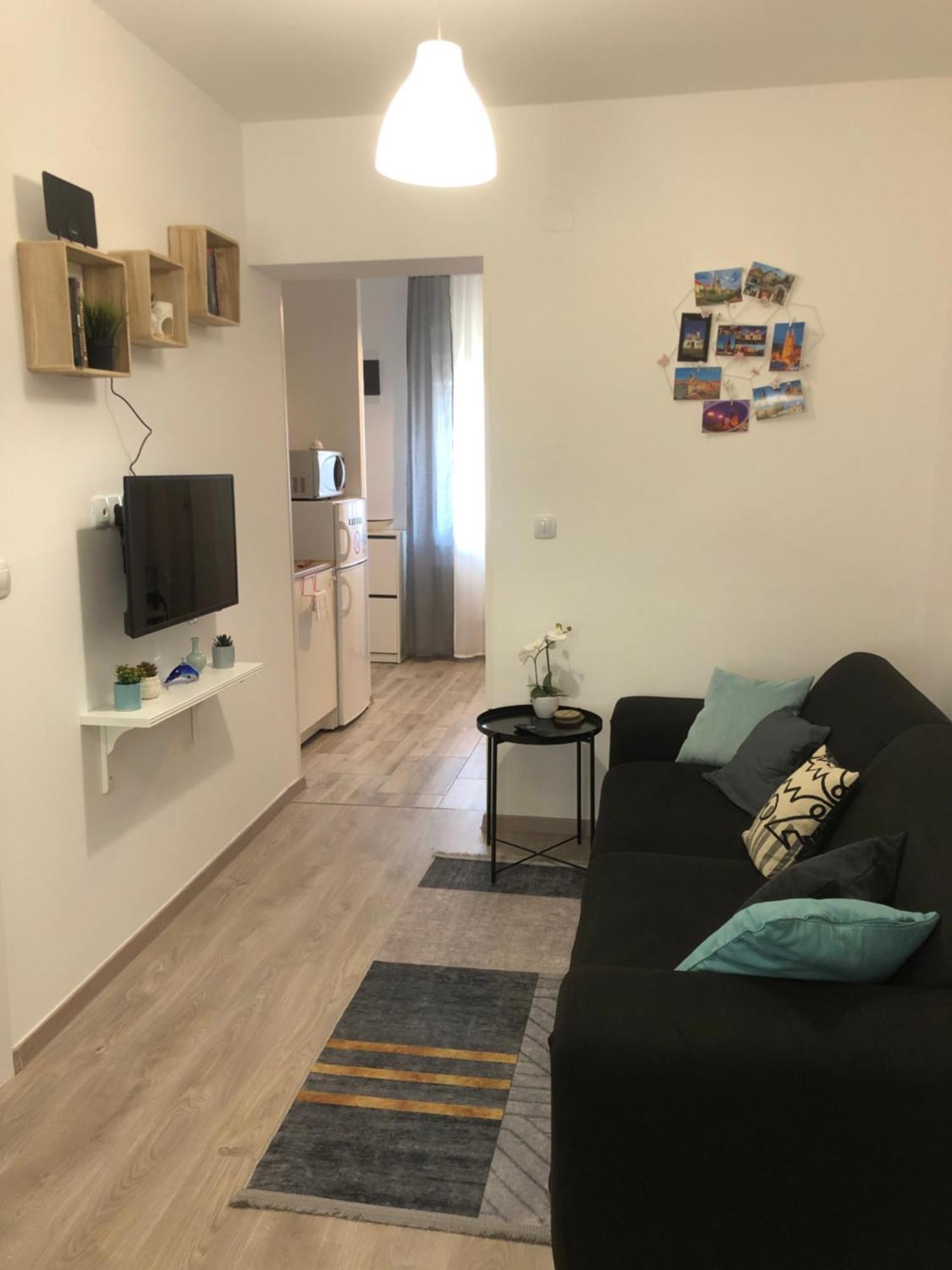 Studio Stipe- With Free Parking, Self Check-In 0-24 Загреб Екстериор снимка