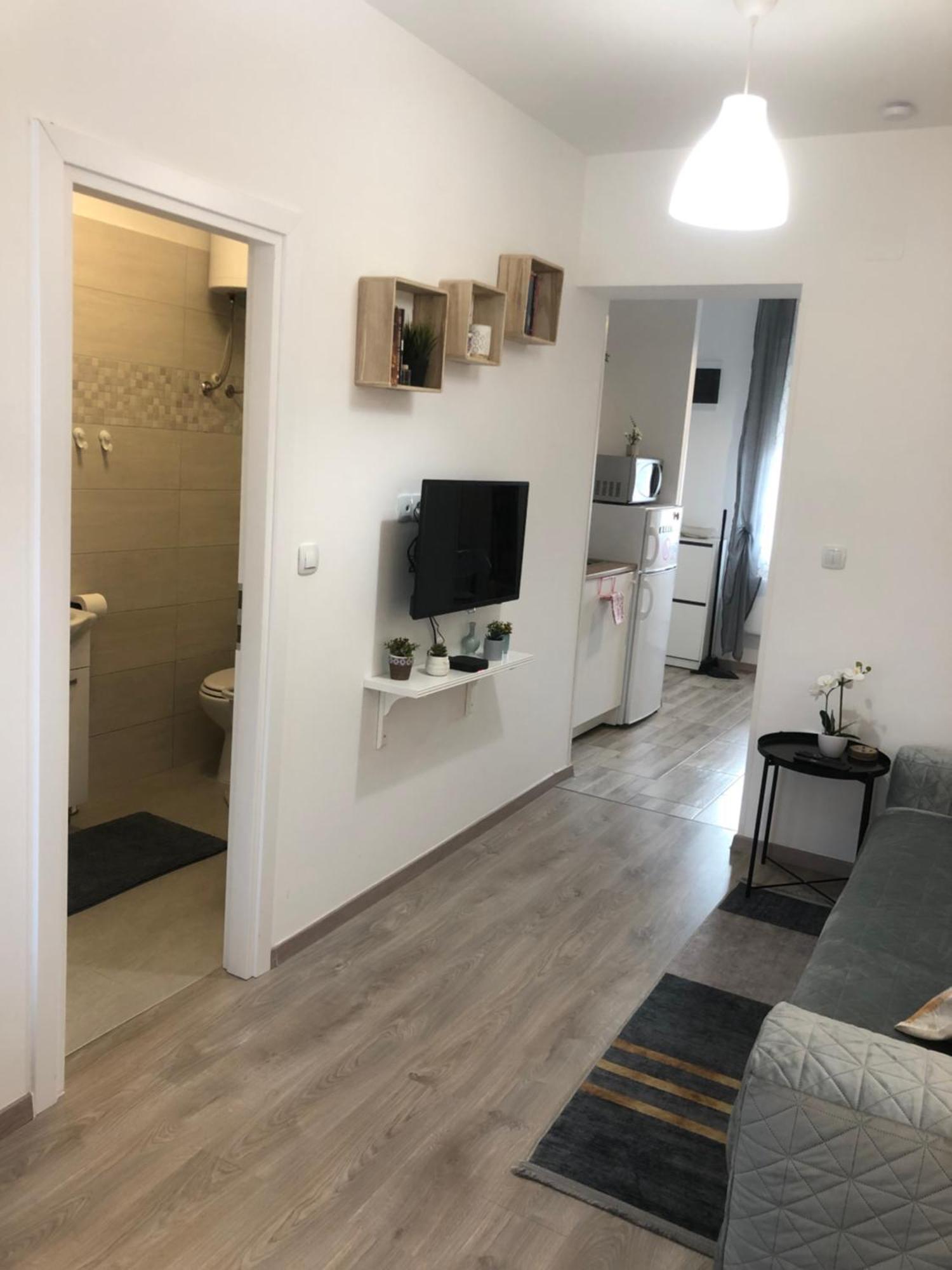 Studio Stipe- With Free Parking, Self Check-In 0-24 Загреб Екстериор снимка